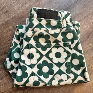 PacSun Women’s Size 27 Boho Floral High Rise Straight Jeans in Green and White‎